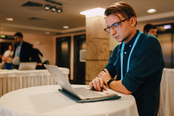 Никита Самохин. Античные юмористы, или Над чем смеялись в Древнем Риме