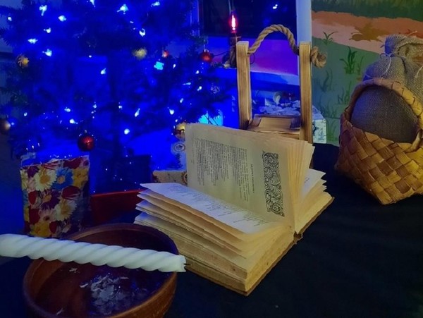 Концертная программа «Раз в крещенский вечерок, девушки гадали»