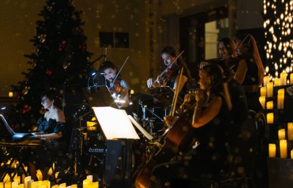 Волшебный свет Рождества. Lumisfera и 5000 свечей