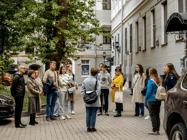 Пешеходная экскурсия «Однажды на Патриарших»