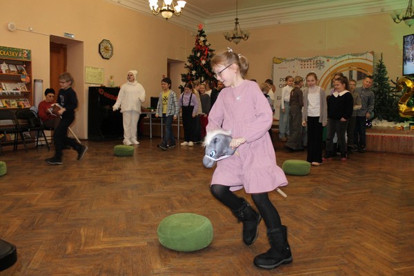 Игровая программа «Кони, кони – вы сказка и песня»