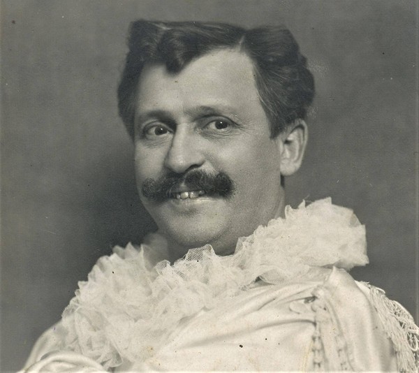 Экскурсия по экспозиции «Жизнь и творчества А.Л. Дурова»