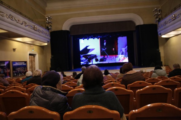 Трансляция концерта оркестра «Академия русской музыки»