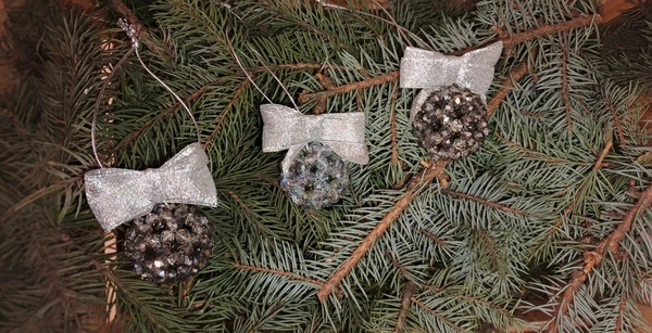 Мастер-класс «Новогодний шар из хрусталя»