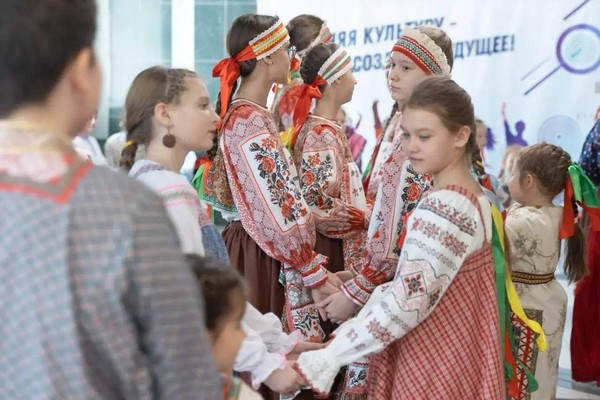 Фольклорный праздник «Рождественские посиделки вечорки»