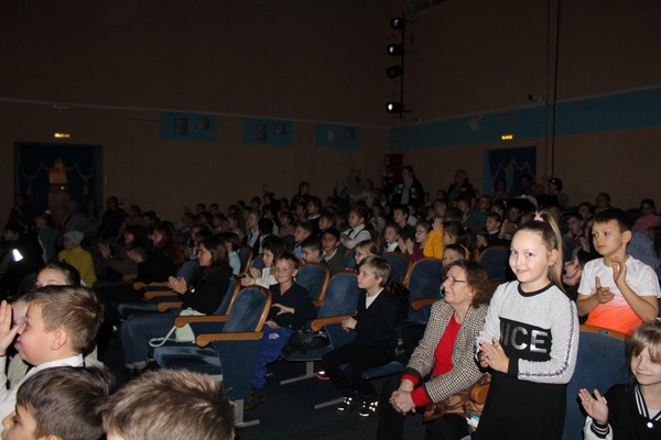 Викторина «Шёпот кулис»