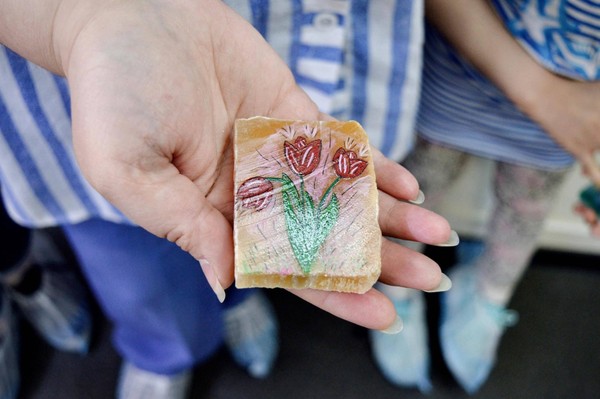 Мастер-класс «Роспись селенита»