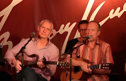 Дмитрий Петров «Полиглот-меломан»