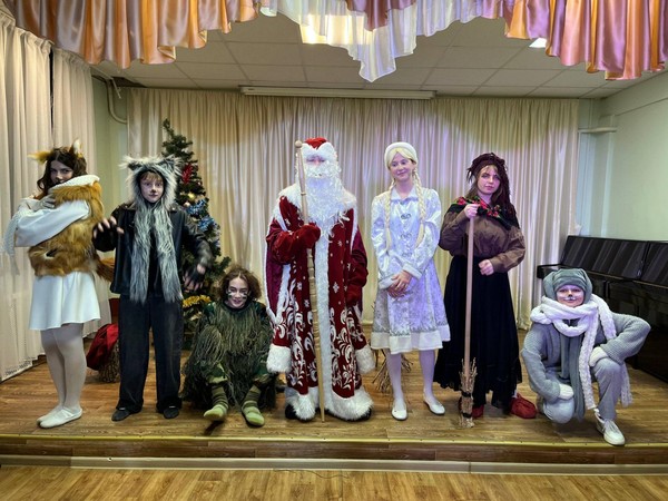 Спектакль «Однажды в студеную зимнюю пору»