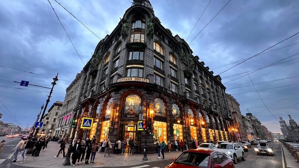 Представление книги «Тайны Шелкового пути. Беседы о восточной коллекции Эрмитажа»