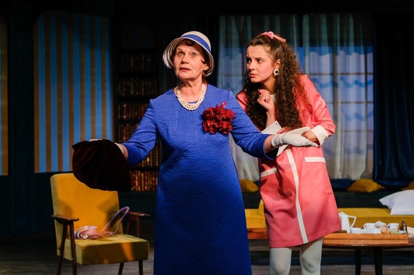 Спектакль «Нереальная бабушка»