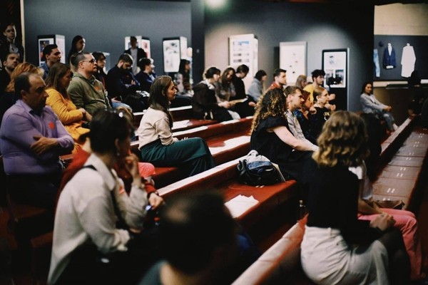 Курс лекций «Теория современного искусства»