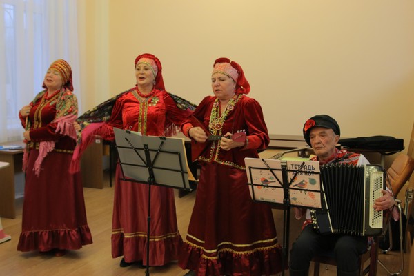 Музыкально-поэтическая встреча «А жизнь продолжается»