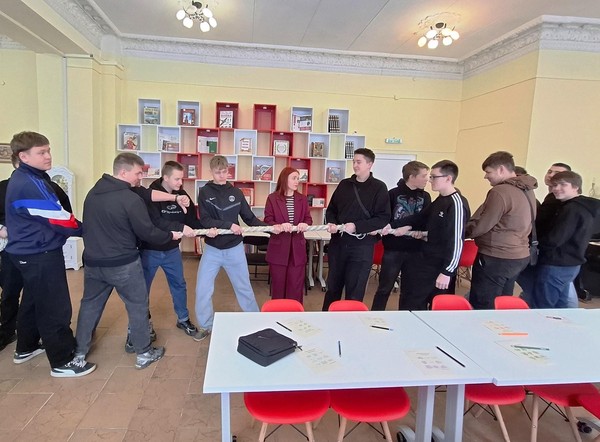 Познавательно-игровая программа «Студенческая дивная, веселая пора…»