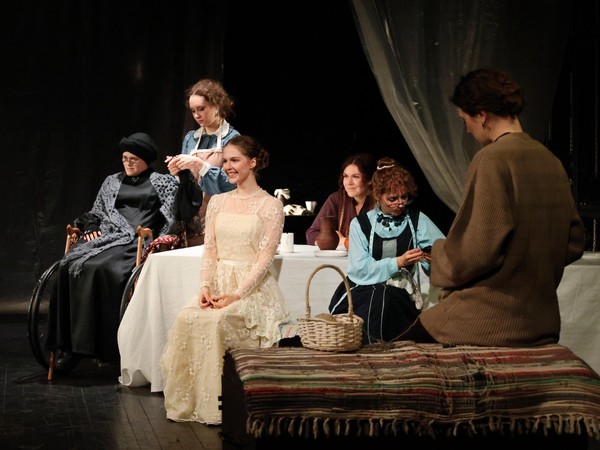 Спектакль «Женщины Нискавуори»