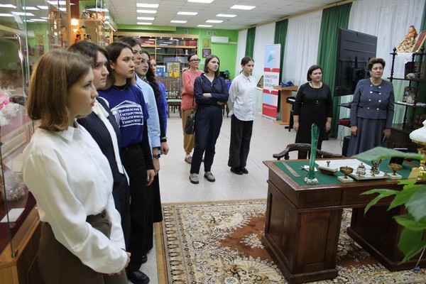 Экскурсия «Тайны старинных книг»