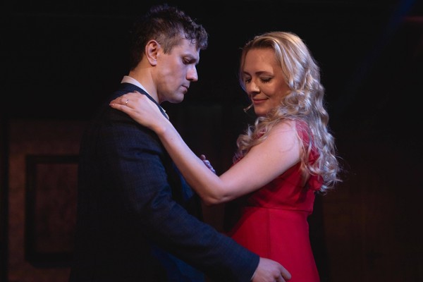 Спектакль «Легкое знакомство»