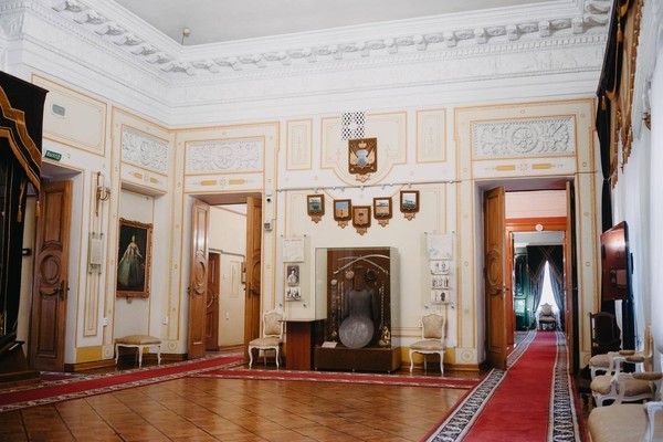 Обзорная экскурсия по основной экспозиции Оренбургского губернаторского музея