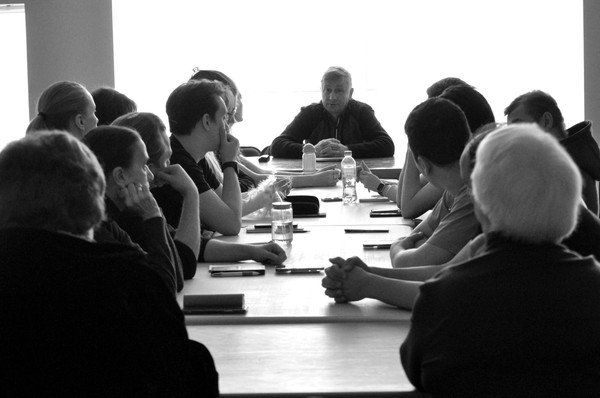 Спектакль «Вечно живые»