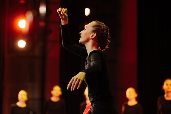 Документально-публицистический спектакль «Есенин. Хулиган»