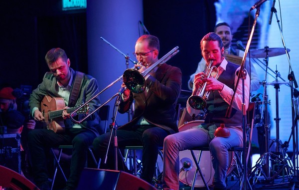 Kichin’ Jass Orchestra. Новоорлеанский джаз