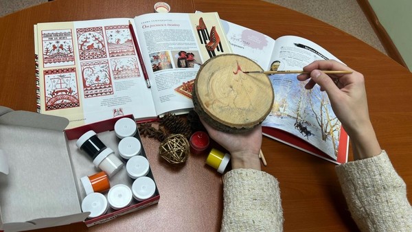 Практикум «Роспись спила дерева»