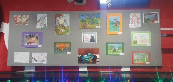 Открытие фотовыставки «Учись, мечтай, добивайся!»