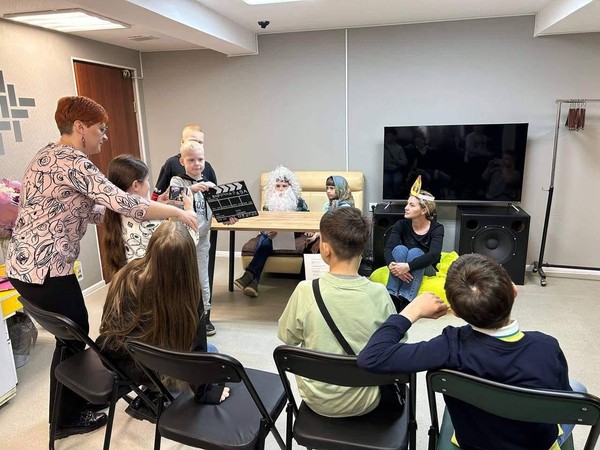 Программа «От идеи до премьеры: как создаются фильмы в России»