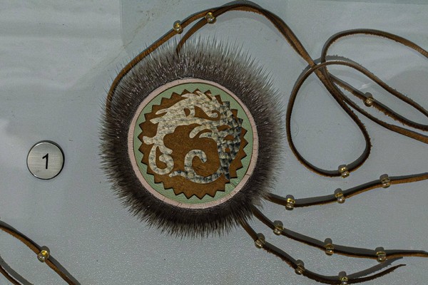 Мастер-класс «Медальон-покровитель: вдохновение от северной природы»