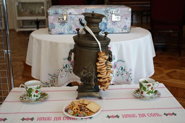 Музейный урок «У самовара не скучаем, разговор ведем за чаем»