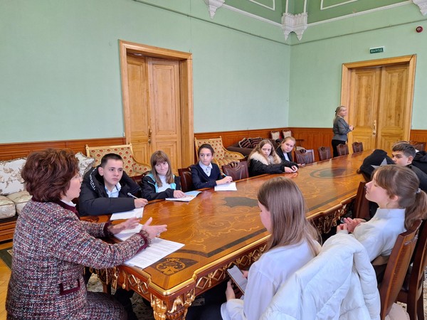 «Многодетная семья Романовых: любовь, забота, традиции»