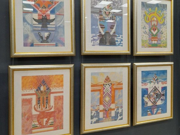 Выставка работ «Удмуртский мир в красках и предметах»