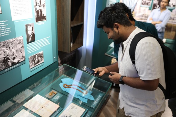 Литературно-познавательная программа «ВнеКлассная литература: диалоги о писателях»