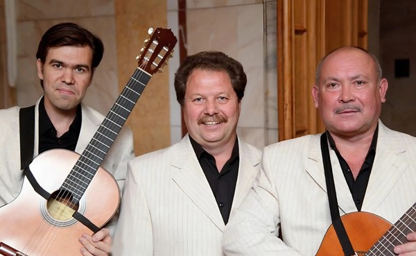 Вокальное трио «Реликт». Зимнее попурри