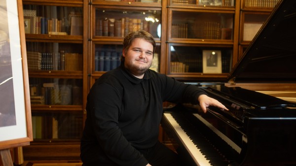 Концерт «За роялем – Цыгановы»