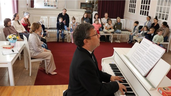 Концерт «Волшебные колокольчики»