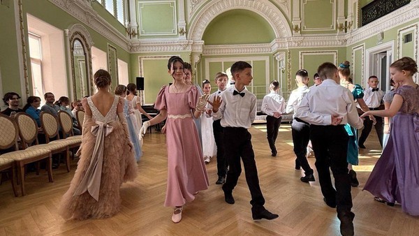 Программа «Пушкинский бал»