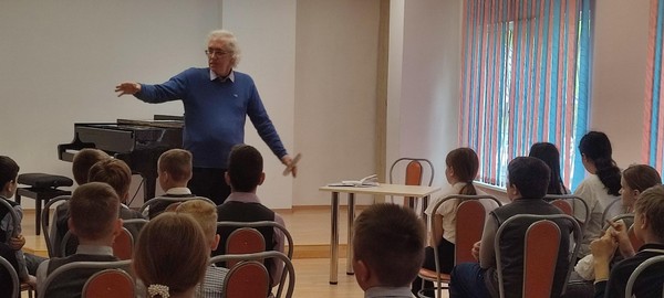 Творческая встреча «Зимние сказки и мелодии»