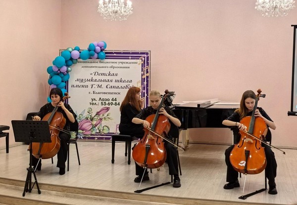 Общешкольный классный час к 185-летию со дня рождения П.И. Чайковского