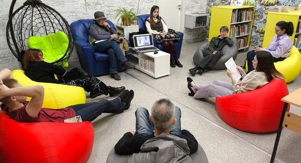 Встреча книжного клуба «Книгуруми» по роману Агаты Кристи «Рождество Эркюля Пуаро»