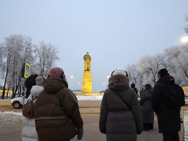 Спектакль-экскурсия «Город на ушах»