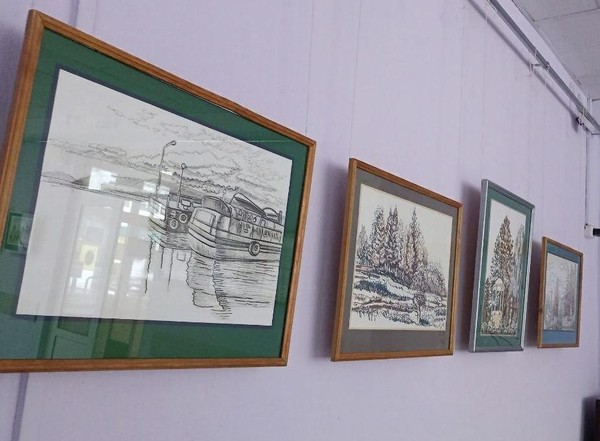 Художественная выставка «Погружение» Надежды Дмитраковой