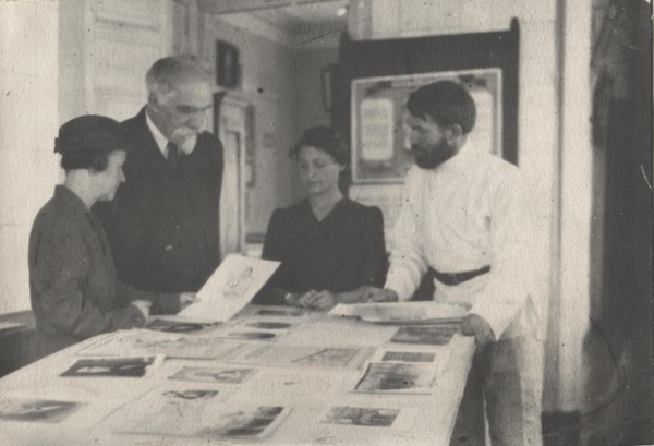 Входной билет на выставку «Саратовские ленинградцы»