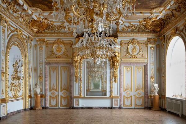 Особняк Половцова: парадный блеск и секреты интерьеров