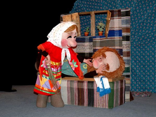 Спектакль «Ряба-Репа-Колобок»