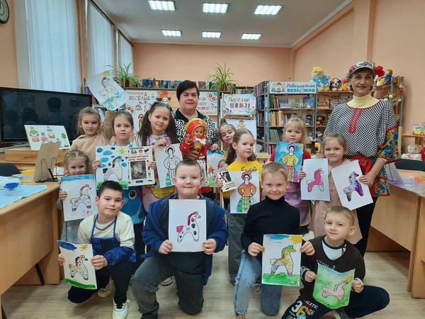 Занятие в кружке «Гармония»: беседа-практикум «Весёлые Дымки»