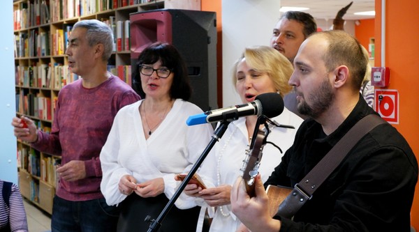 Студенческий квартирник «Зачётные песни»