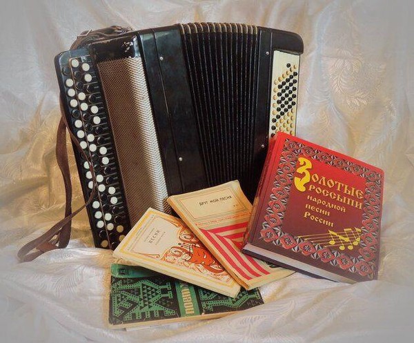 Курсы по дополнительной профессиональной программе повышения квалификации «Музыкальное искусство» в группе преподавателей народных инструментов (баян, аккордеон)