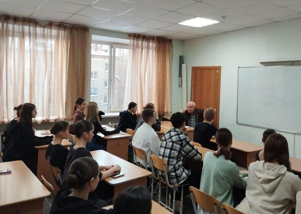 Встреча с заслуженным работником культуры РФ Евгением Петровичем Кацуком