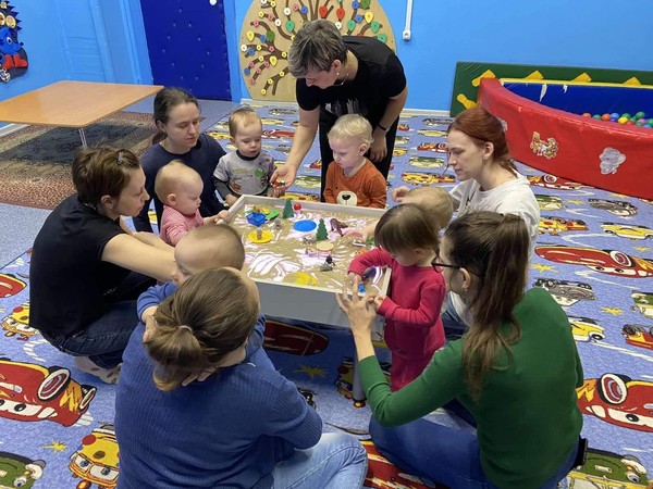 Детская творческая студия «Вместе с книгой мы растем»